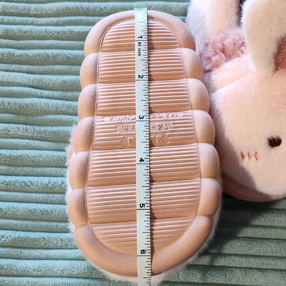 Cute Pink Bunny Kids  slipper Shoes - Picture 7 of 8